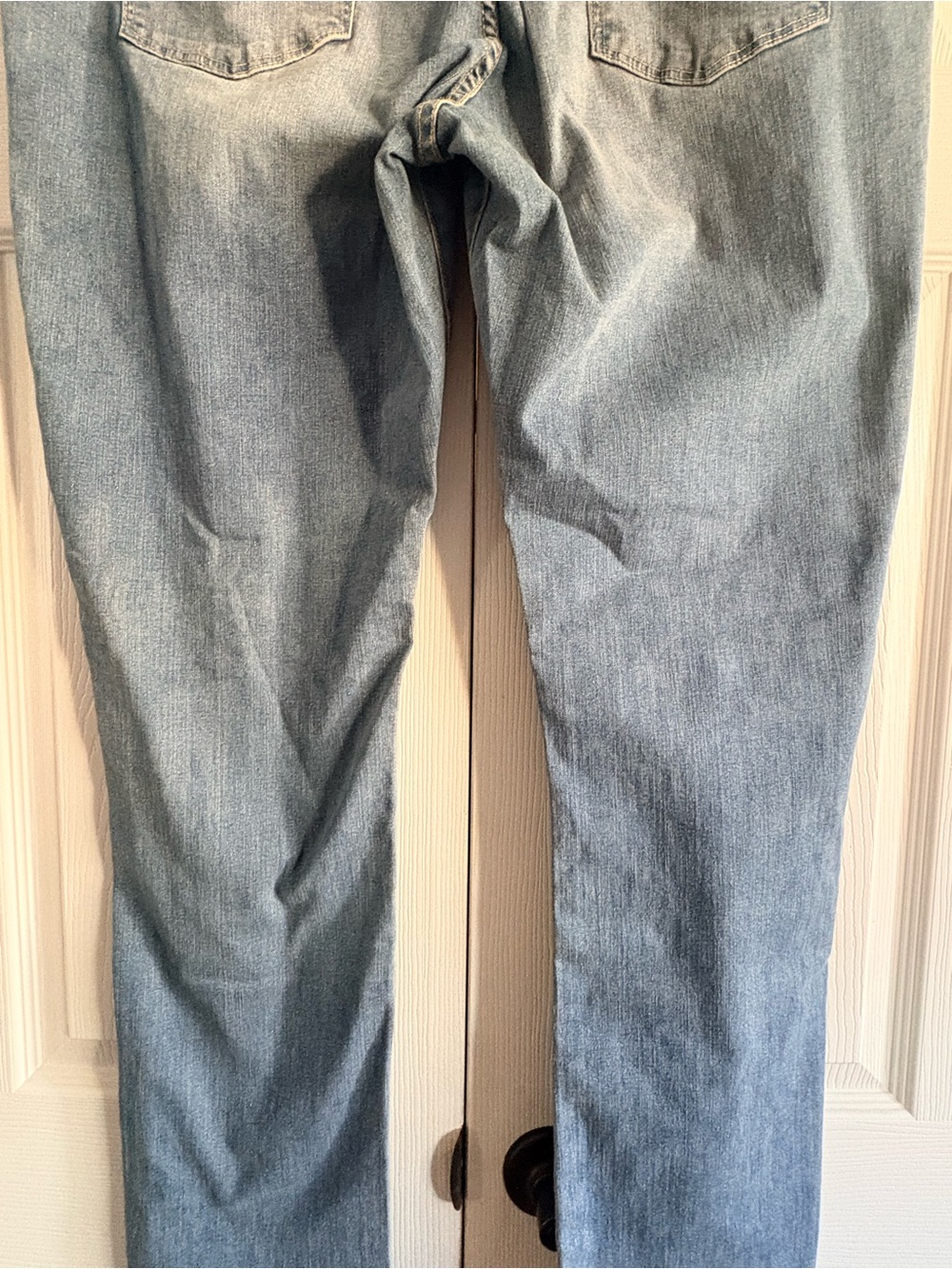 Signature Gold by Levi Strauss Totally Shaping Straight - Picture 10 of 16